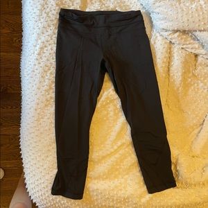 Lululemon cropped leggings